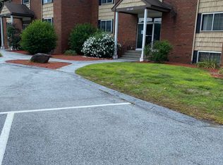 Townhouse Road Apartments, Manchester, NH 03103