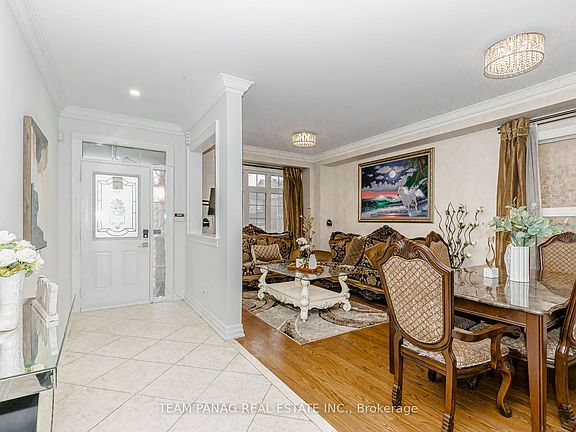 5th image of 19 Valleycreek Dr