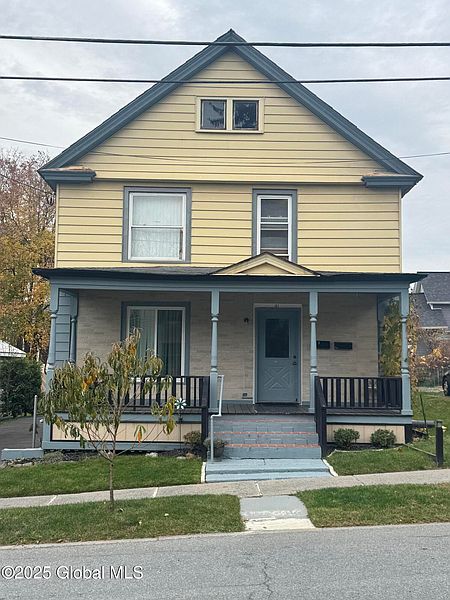 2nd image of 41 Mechanic Street