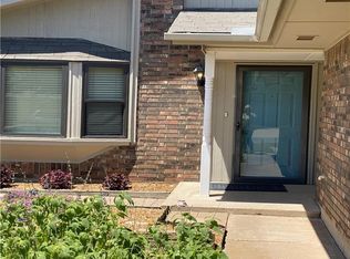 621 NW 121st St, Oklahoma City, OK 73114