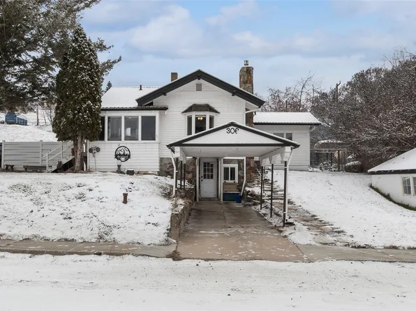 306 2nd Ave E, Eureka, MT 59917