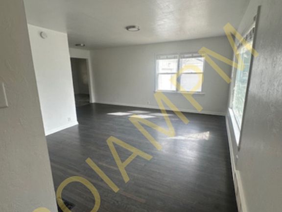 2nd image of 1555 Heyburn Ave E
