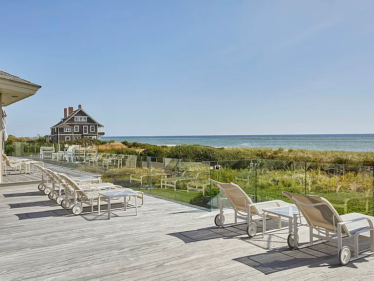111 Beach Ln — Photo 30