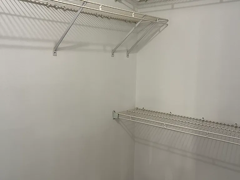 6333 Falling Brook Dr — Photo 10