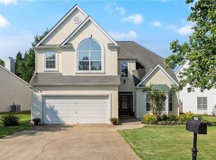 2058 Crestview Way, Woodstock, GA 30188