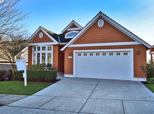 9738 NW Durrett St, Portland, OR 97229