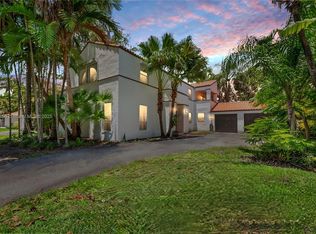 6702 Magnolia Ct, South Miami, FL 33143