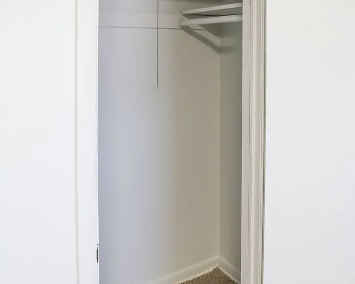 Aden Park Apartments — Photo 46
