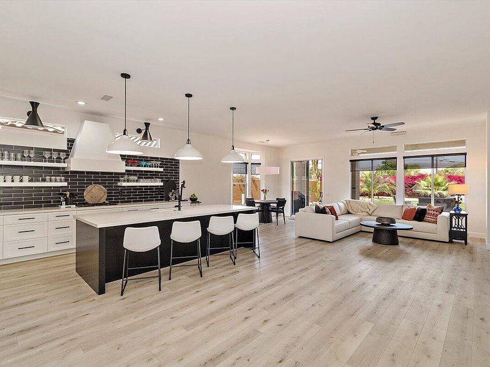 1st image of 80588 Hoylake Dr