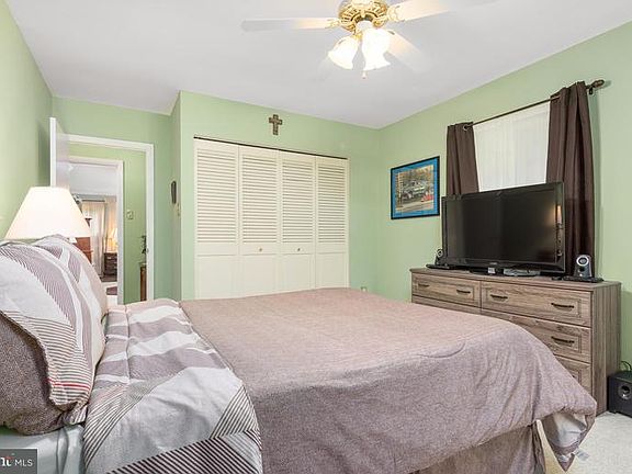 5th image of 701 Mattawa Ct