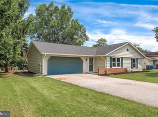3012 Honey Run Dr, York, PA 17408