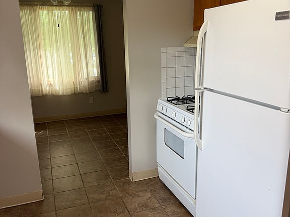 5th image of 226 Garden Pkwy Floor 2