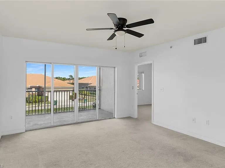 7835 Regal Heron Cir #202 — Photo 11