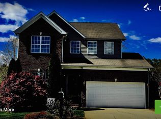 5616 Ashbury Cove Cir, Raleigh, NC 27612