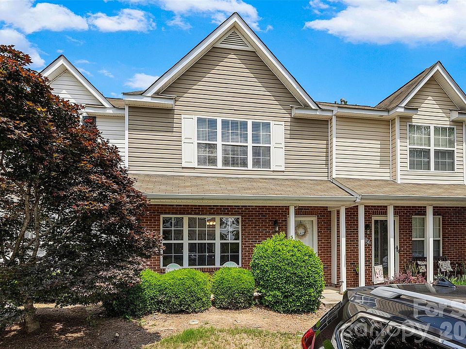 1st image of 1756 Hidden Creek Dr