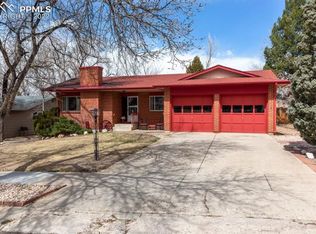 424 Edgewood Dr, Colorado Springs, CO 80907