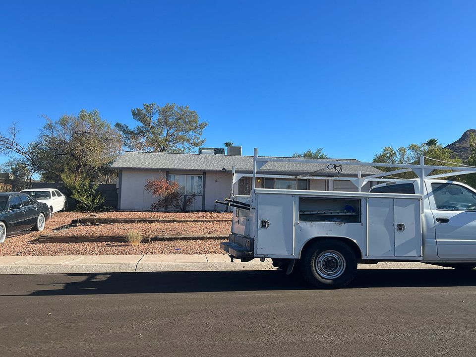 1st image of 1909 E Kathleen Rd