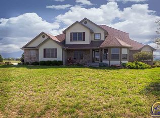 6440 NW Jennings Rd, Topeka, KS 66618