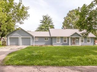 1004 NE 68th Ter, Gladstone, MO 64118