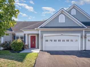 39 Windwood Cir, Rochester, NY 14626