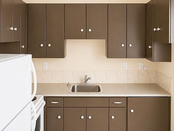 2nd image of 9956 79th St NW