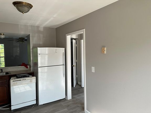 2nd image of 2062 Tynewood Dr