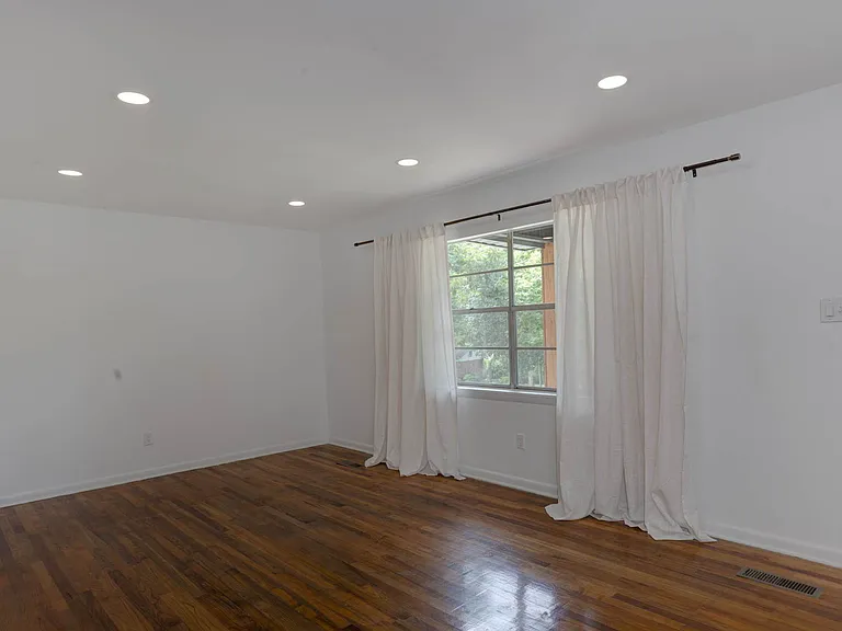 5120 Culpepper Dr — Photo 10
