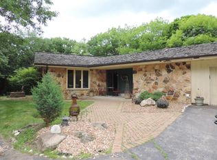 32640 W Oakland Rd, Nashotah, WI 53058