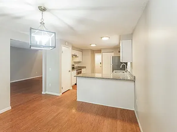656 Standing Springs Rd, Greenville, SC 29605