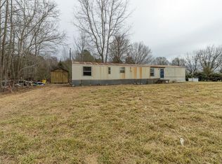 5428 Gypsyrose Dr, Liberty, NC 27298