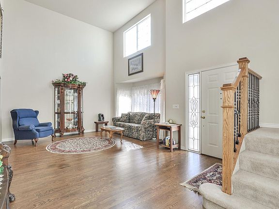 6842 Timpas Dr Fort Collins CO-large-041-71-FamilyRoom-1498x1000-72dpi.jpg