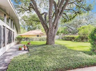 4823 Braesvalley Dr, Houston, TX 77096