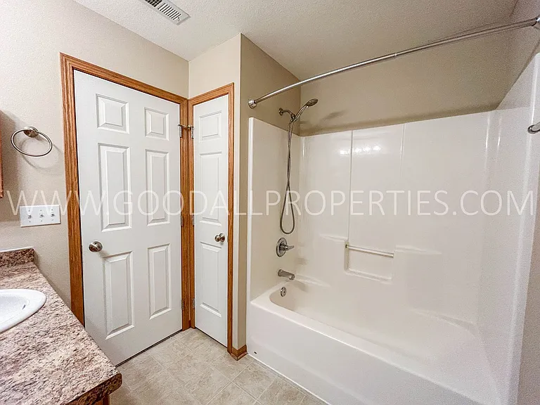 9450 Red Sunset Dr — Photo 6