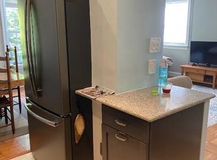 3374 Gunston Rd, Alexandria, VA 22302