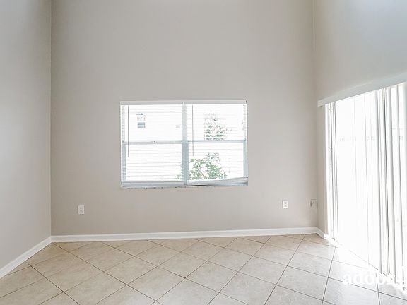 4th image of 311 Corsica Ct