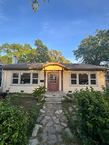 4235 52nd St Photo 1