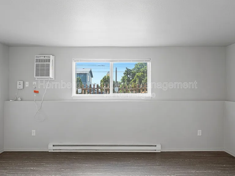 3203 N Smith St #6 — Photo 10