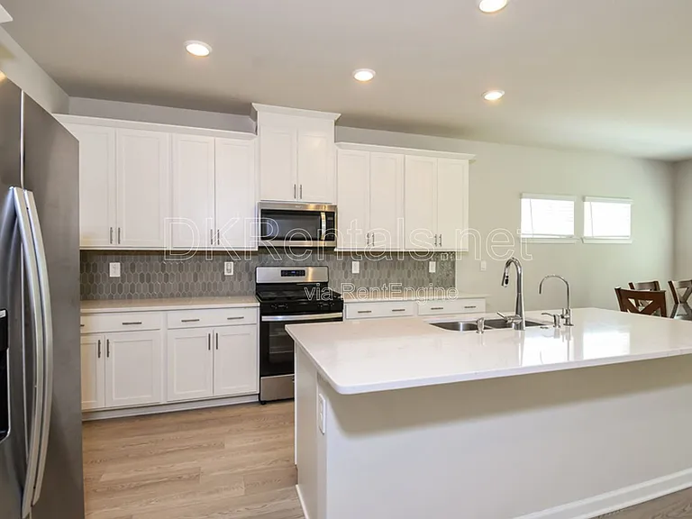 177 Water Oak Way — Photo 8