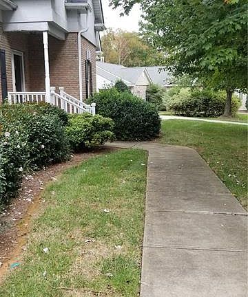 3rd image of 5605 Glen Cove Dr #B