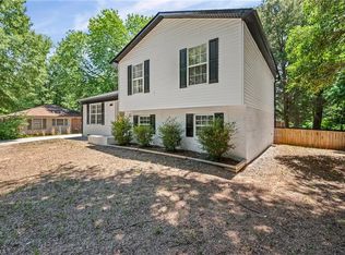 1111 W 5th Ave, Lexington, NC 27295