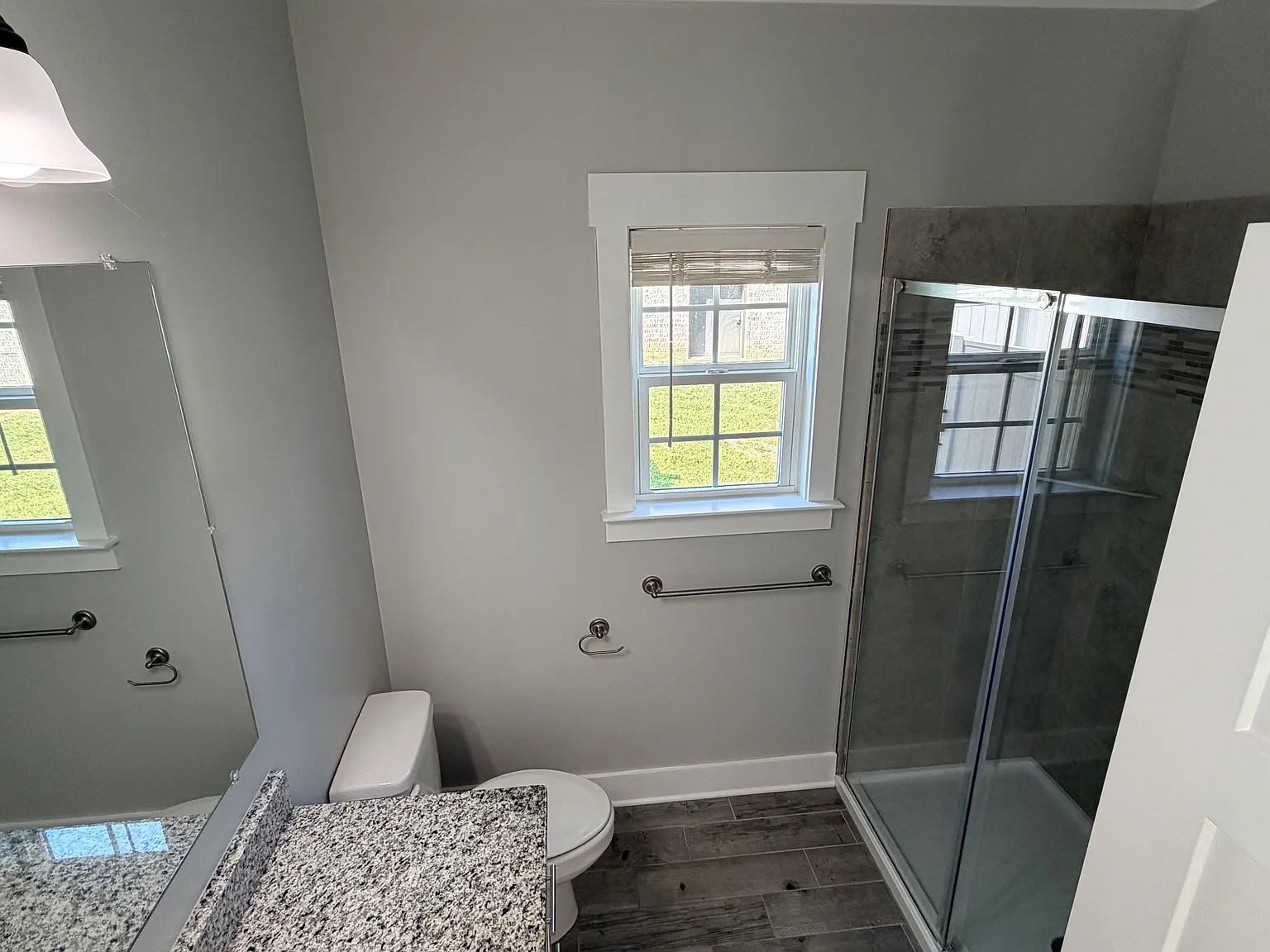 4 bed, 2108 sqft, $2,400 — Photo 4
