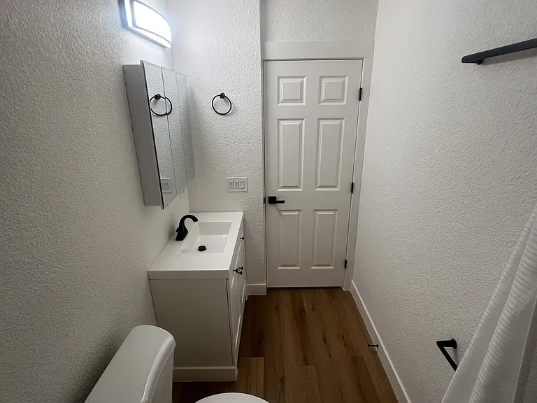 1718 N 26th Pl #10 — Photo 12