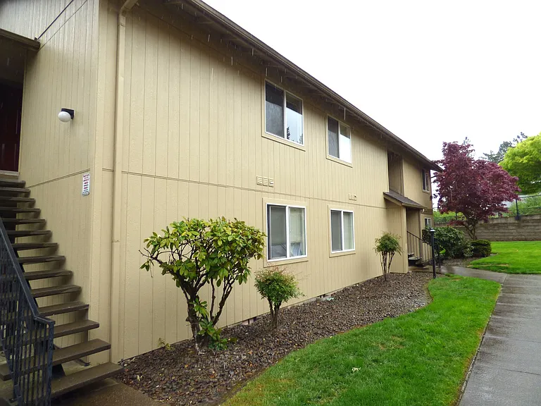 3102 Bluff Ave SE #2 — Photo 6