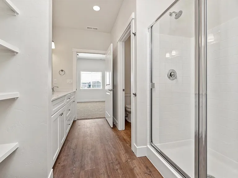 Ascent Townhomes — Photo 30