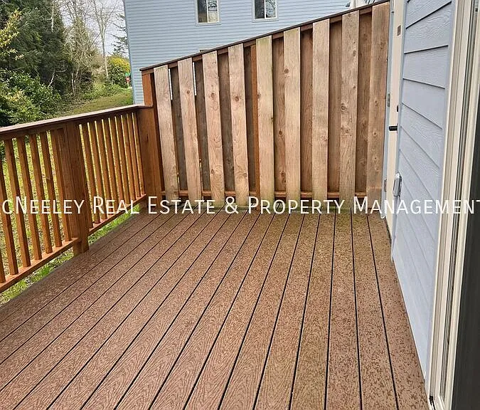 1303 SE Jetty Ave #1-B — Photo 18