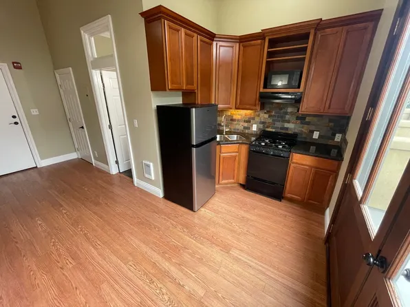 Sherman House, 563 22nd St APT 1D, San Diego, CA 92102