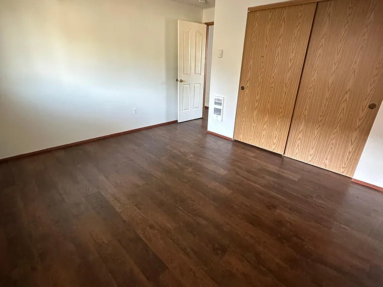11111 NE 48th Cir #D — Photo 7
