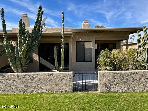 4th image of 25217 S Saddletree Dr
