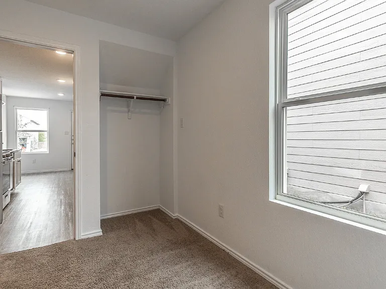 7128 Elm Cv — Photo 11