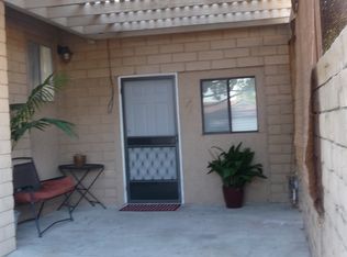 359 W Newburgh St #B, Glendora, CA 91740